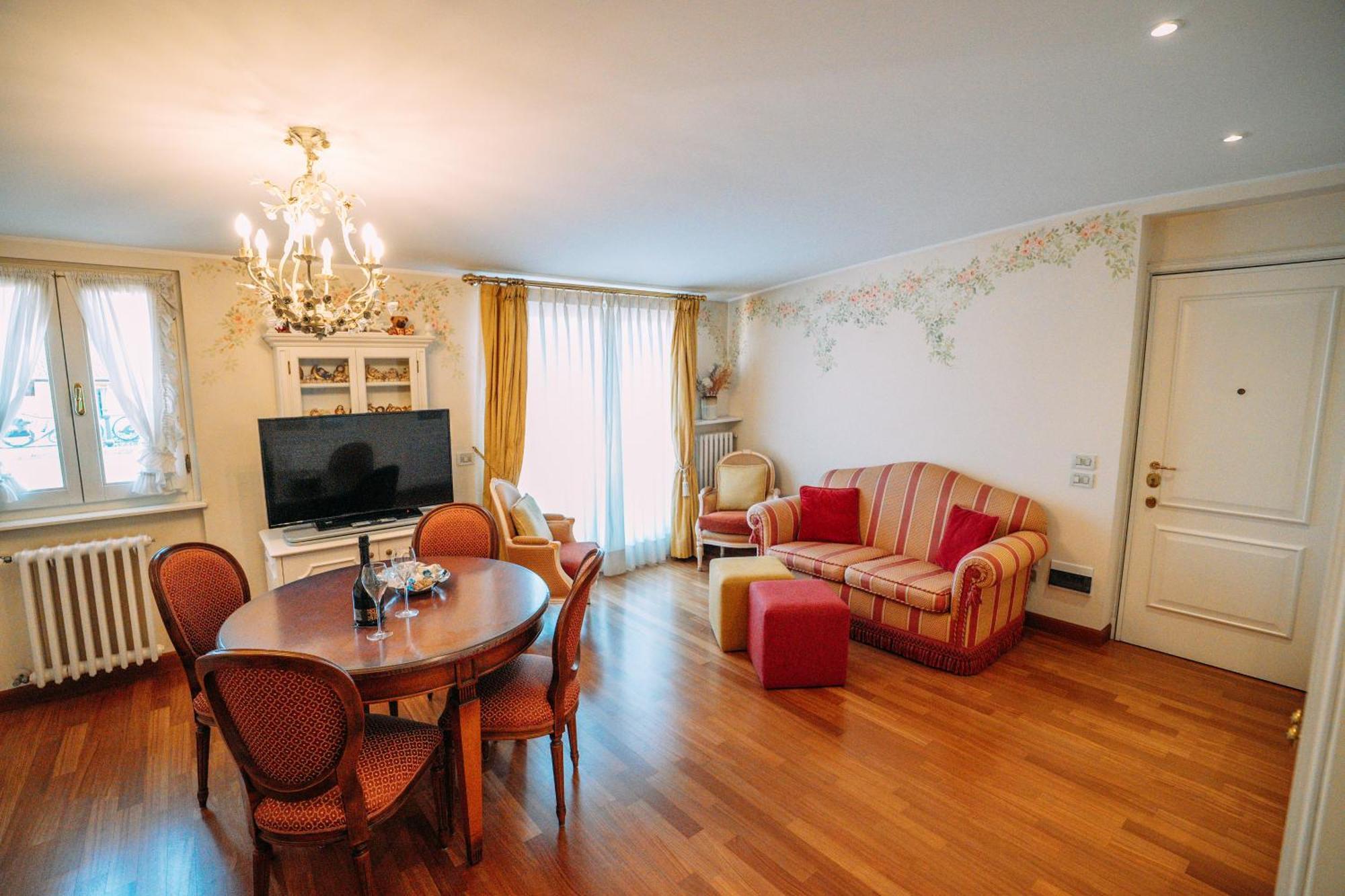 Suite Romantic Vista Lago Stresa Bagian luar foto